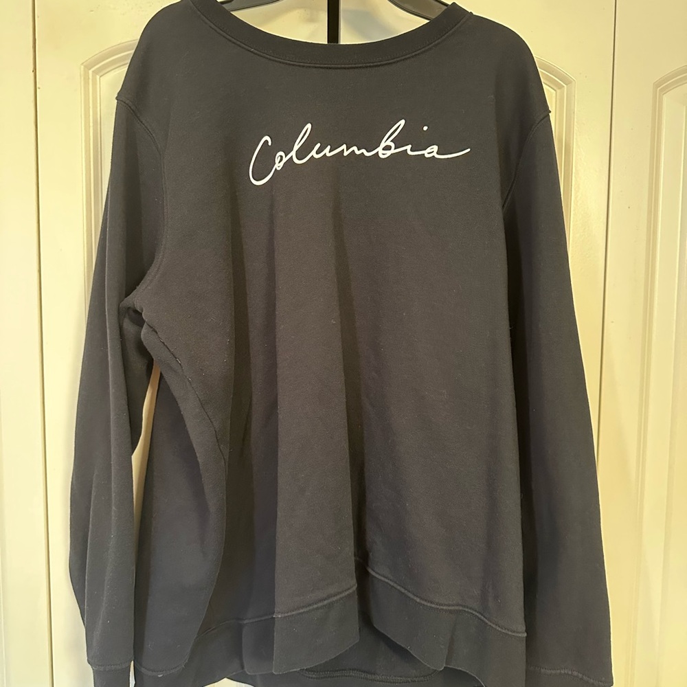 Columbia Women's Charcoal Gray Sweatshirt